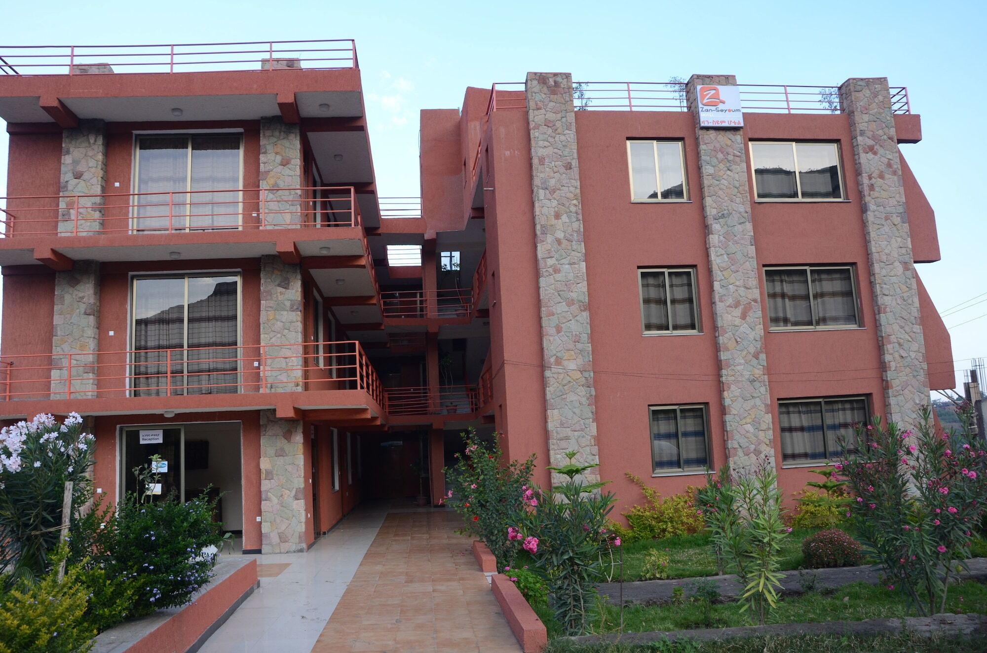 Zan-Seyoum Hotel Лалібела Екстер'єр фото
